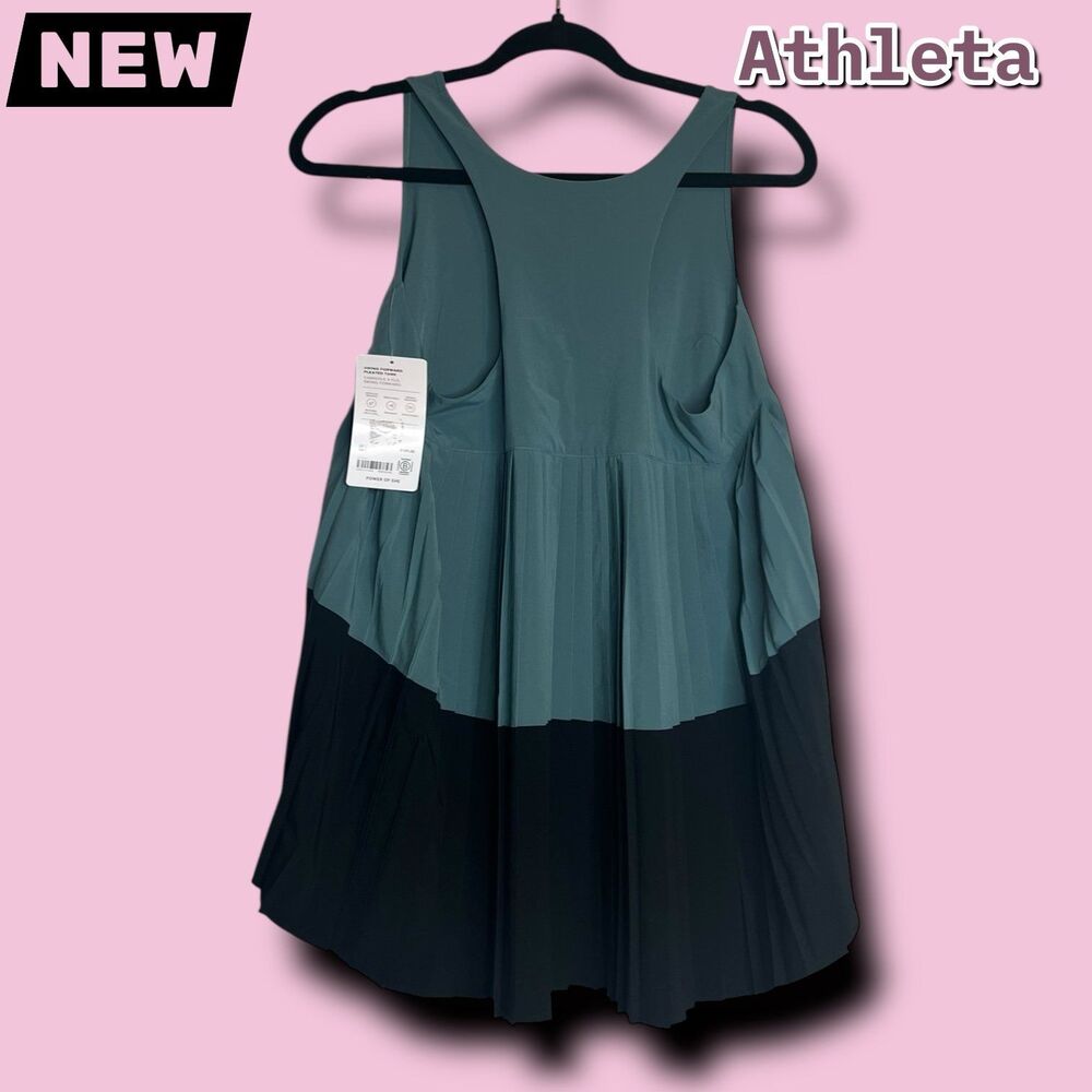 🔴New Athleta Swing Forward Pleated Tank — NWT (Size S) - Picture 6 of 9